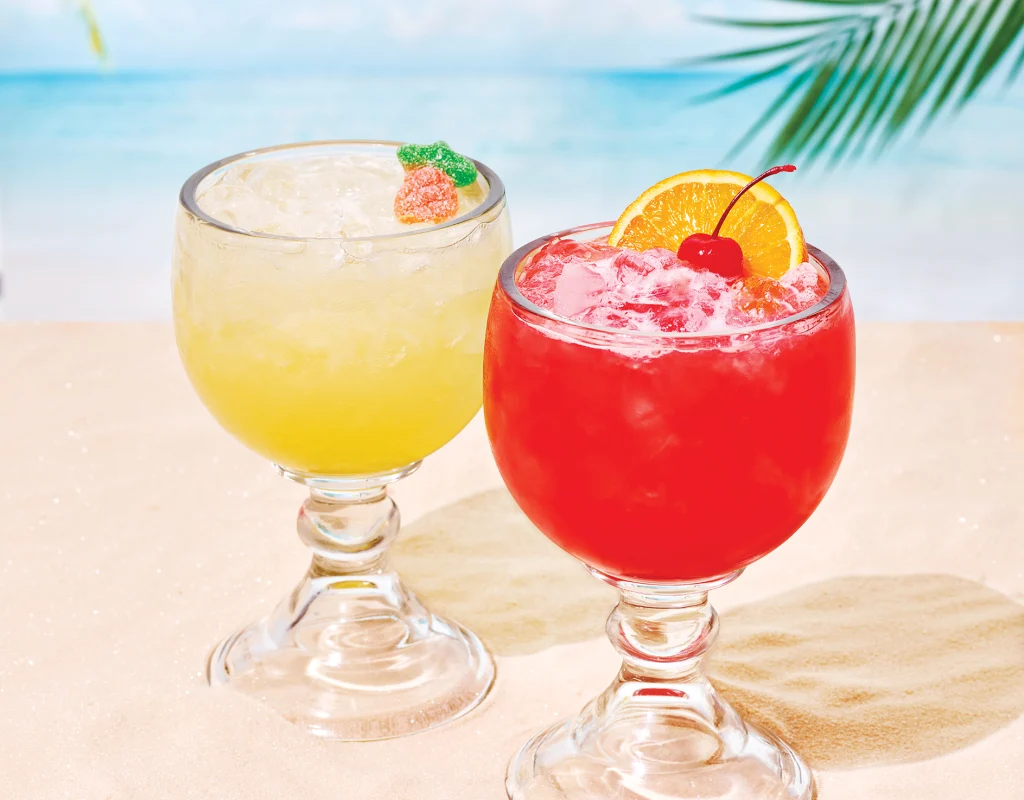 Applebee's $6 Beach-Inspired Sips