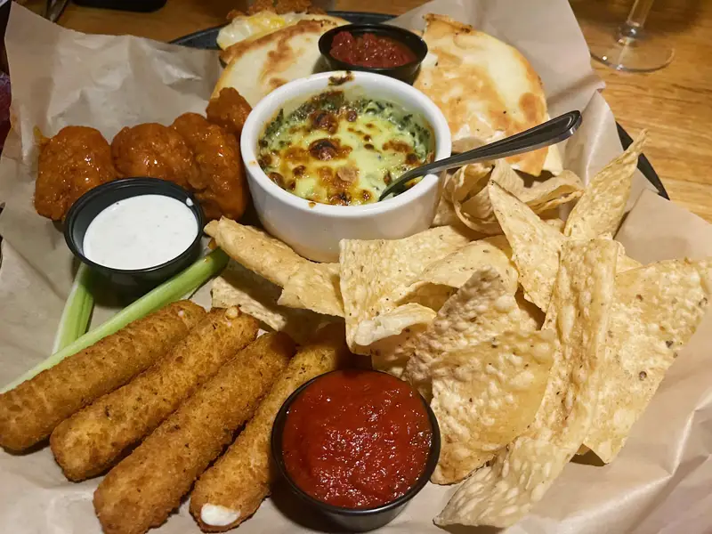 Applebee's Happy Hour